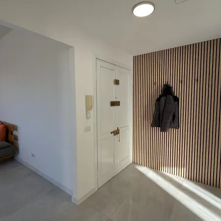 Bilocale Zona Ospedale 아파트